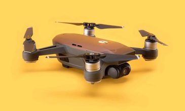 DJI × LINE Friends 害羞熊大登上Spark空拍機