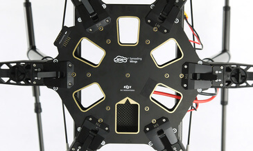 Hex-Rotor Platform Spreading Wings S800