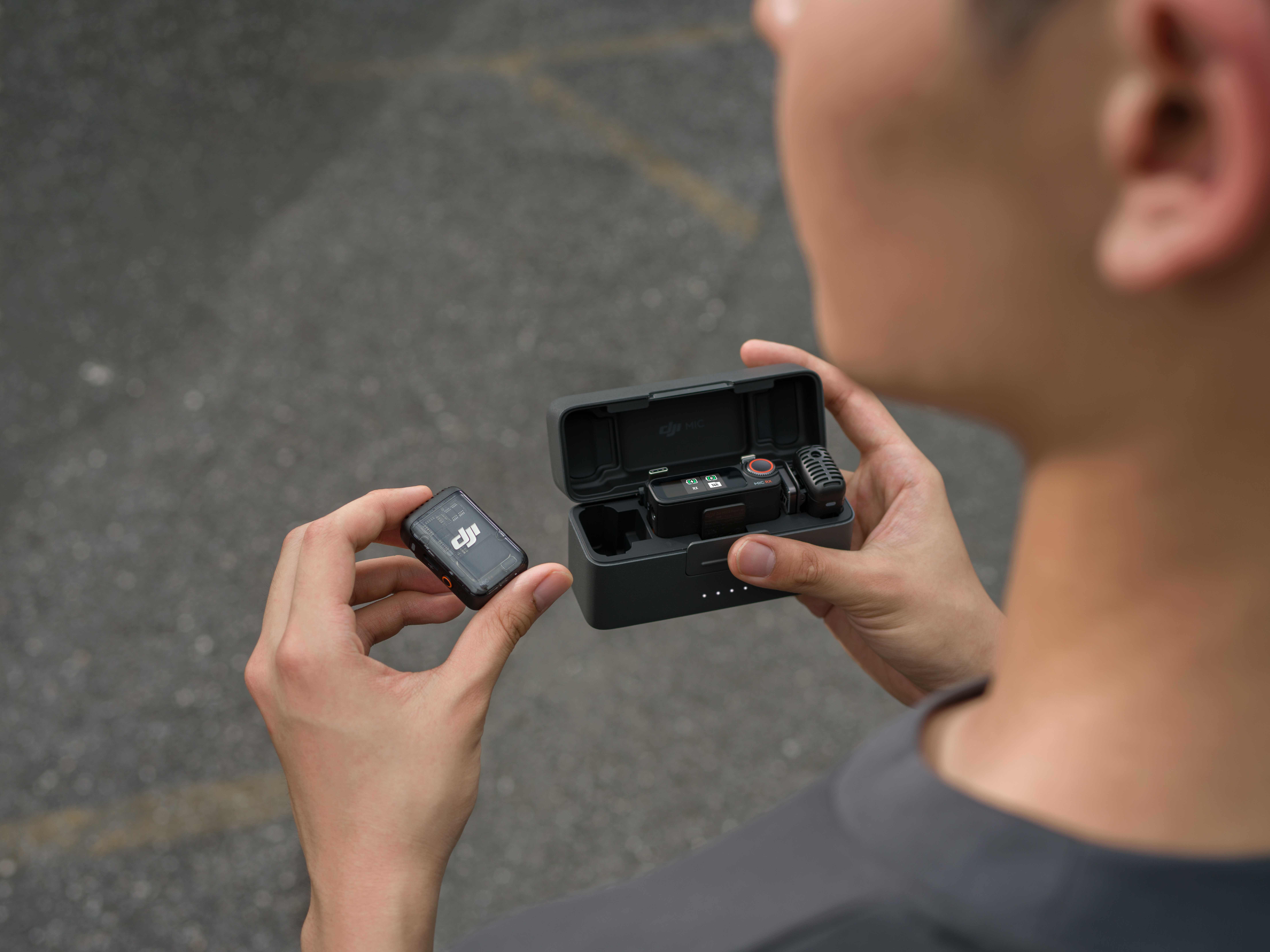 DJI Mic ワイヤレスピンマイク スマホ Vlog YouTubeに VlogやYoutube撮影におすすめのマイクを紹介！iPhoneと