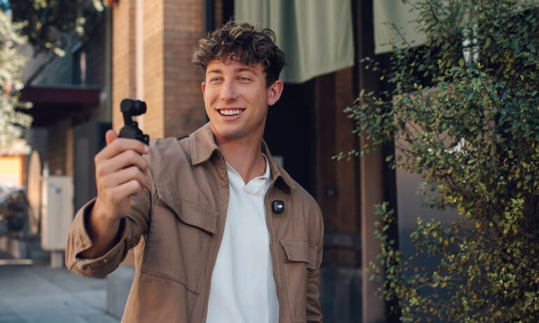 意昂体育 Mic Series｜ Connexion de l’émetteur aux appareils de tournage via Bluetooth