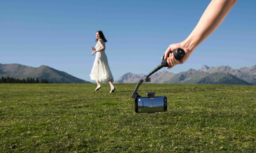 DJI presenta Osmo Mobile 8 con seguimiento inteligente de objetivos