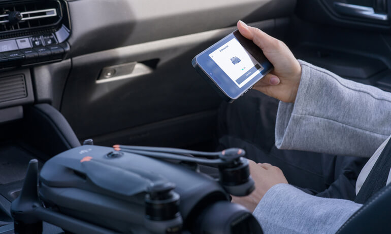 DJI Mavic 4 Pro | QuickTransfer