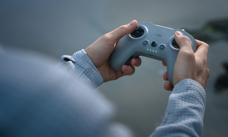 DJI FPV Remote Controller 3 | First Use