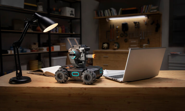 RoboMaster S1, el primer robot de tierra educativo de DJI, ya está disponible en Europa - DJI México