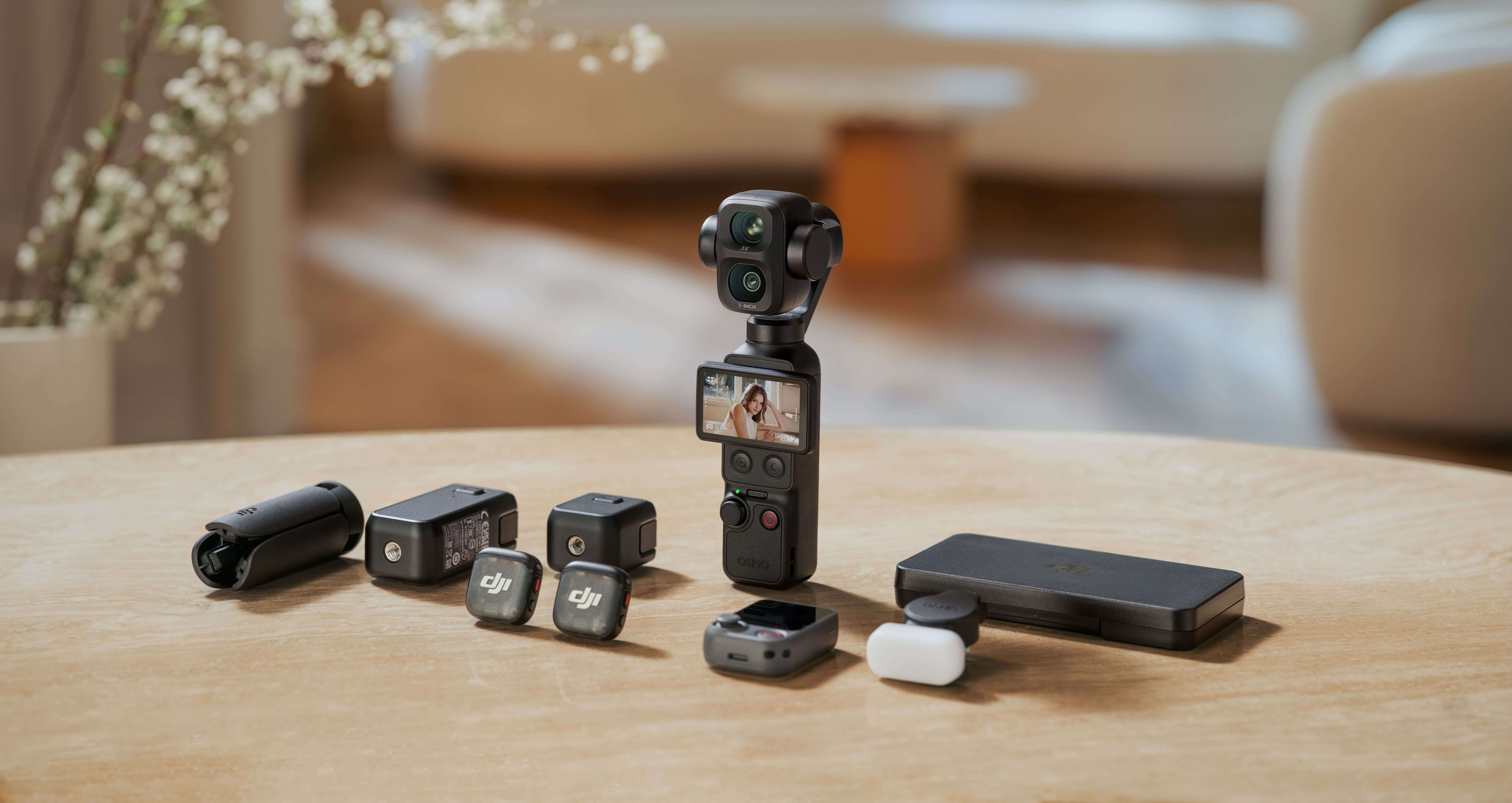 【最速発送】DJI OSMO POCKET 美品 動作確認済 画一化された映像美」からの脱却 〜 DJI Osmo Pocketシリーズが切り