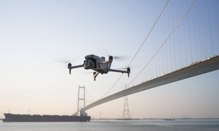DJI Matrice 4 系列｜智能摆动拍摄
