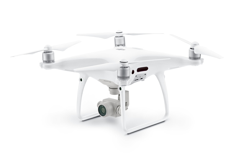 DJI 、空撮基準のレベルを上げるフライングカメラ2機種を発表