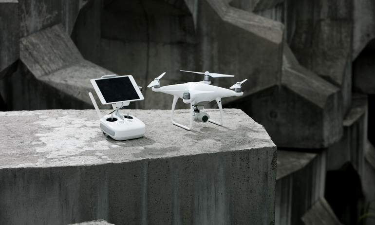 DJI Phantom 4 (全機種) 用Release and Drop Professional Device-Drone Fishing, Bait Release, Load Delivery, Search and Rescue and Fun-米国特許-by D : Release and Drop Professional Device for DJI Phantom 4