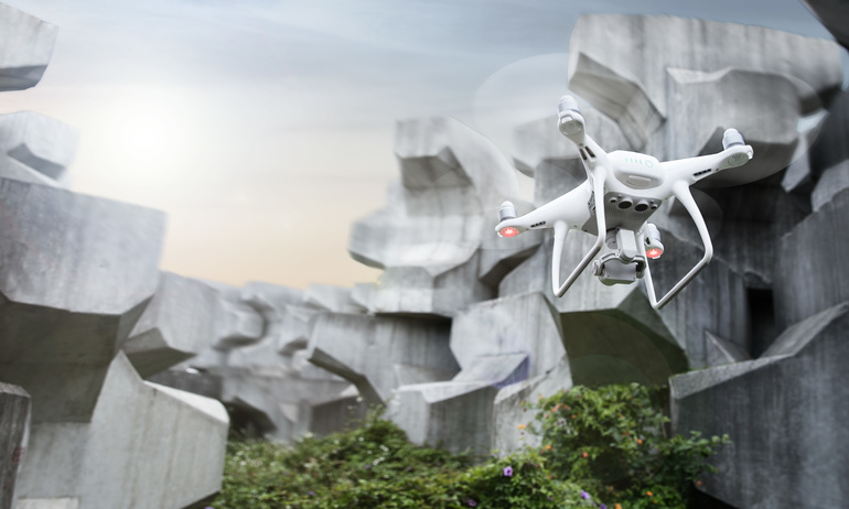 DJI、クリエイターの創造性を高める理想のフライングカメラ