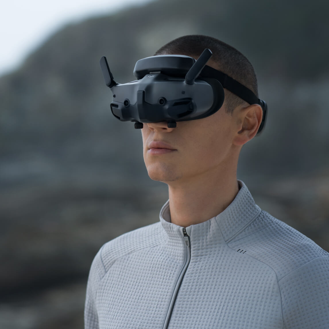 DJI Goggles 3 - 没入感あふれるFPV体験 - DJI 日本