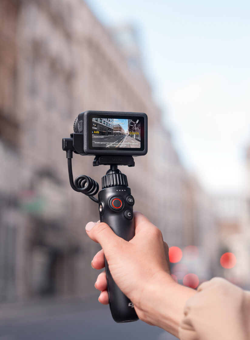 DJI Vlogに最適な用DJIカメラ＆アクセサリー - DJI 日本