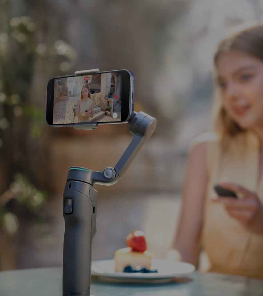 DJI Vlogに最適な用DJIカメラ＆アクセサリー - DJI 日本