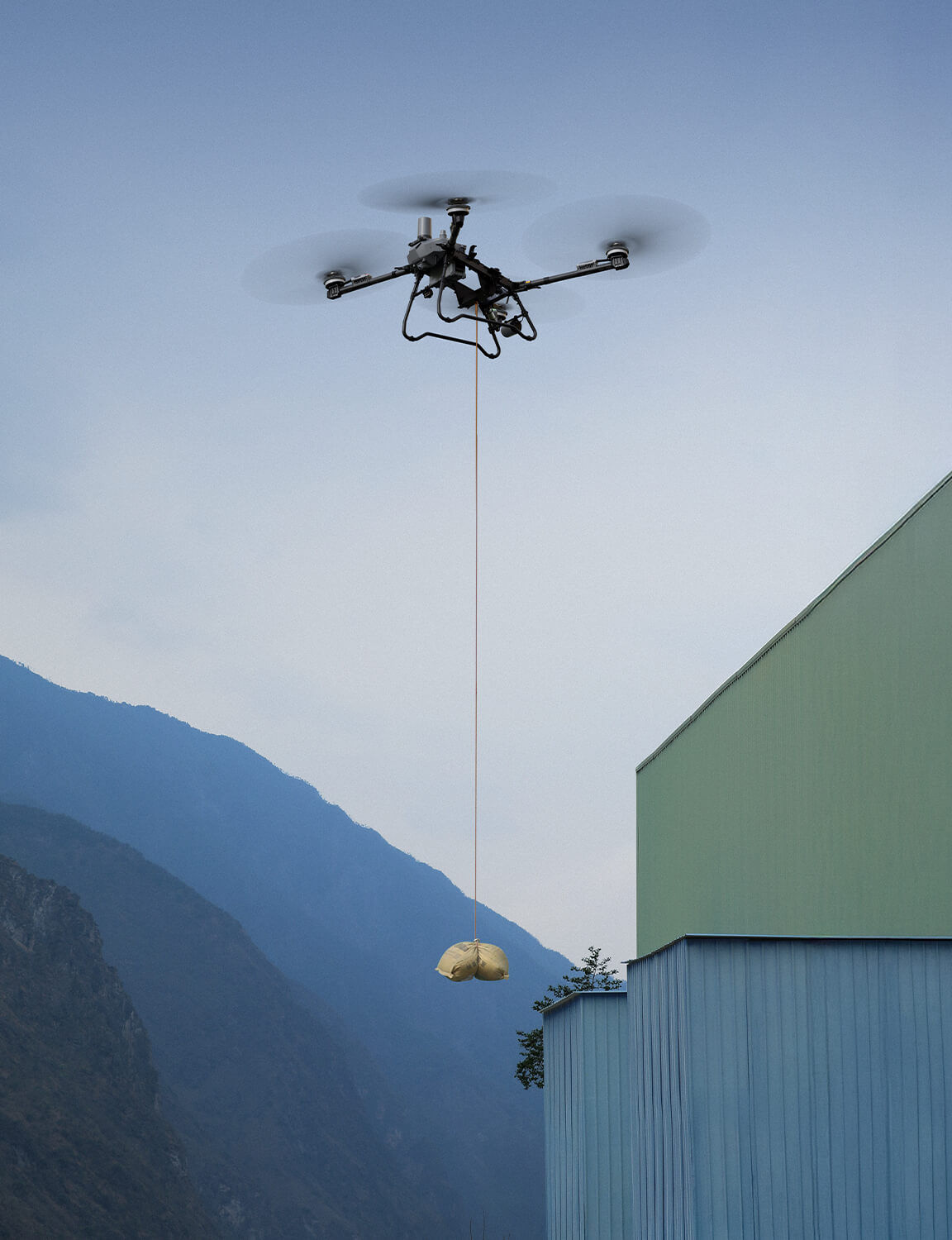 Transport Materiale de Constructie drona DJI