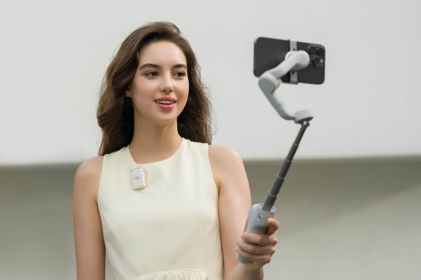 スマートフォン用ジンバルおすすめ｜DJI Osmo Mobile 7/6/SEで