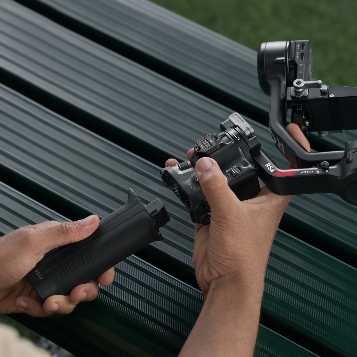 Empuñadura y controles DJI RS 4